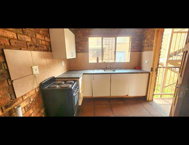 3 BEDROOM APARTMENT FOR SALE IN ELSPARK